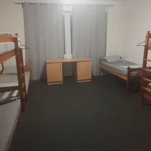 Polsland Hostels Airport Auberge de jeunesse
